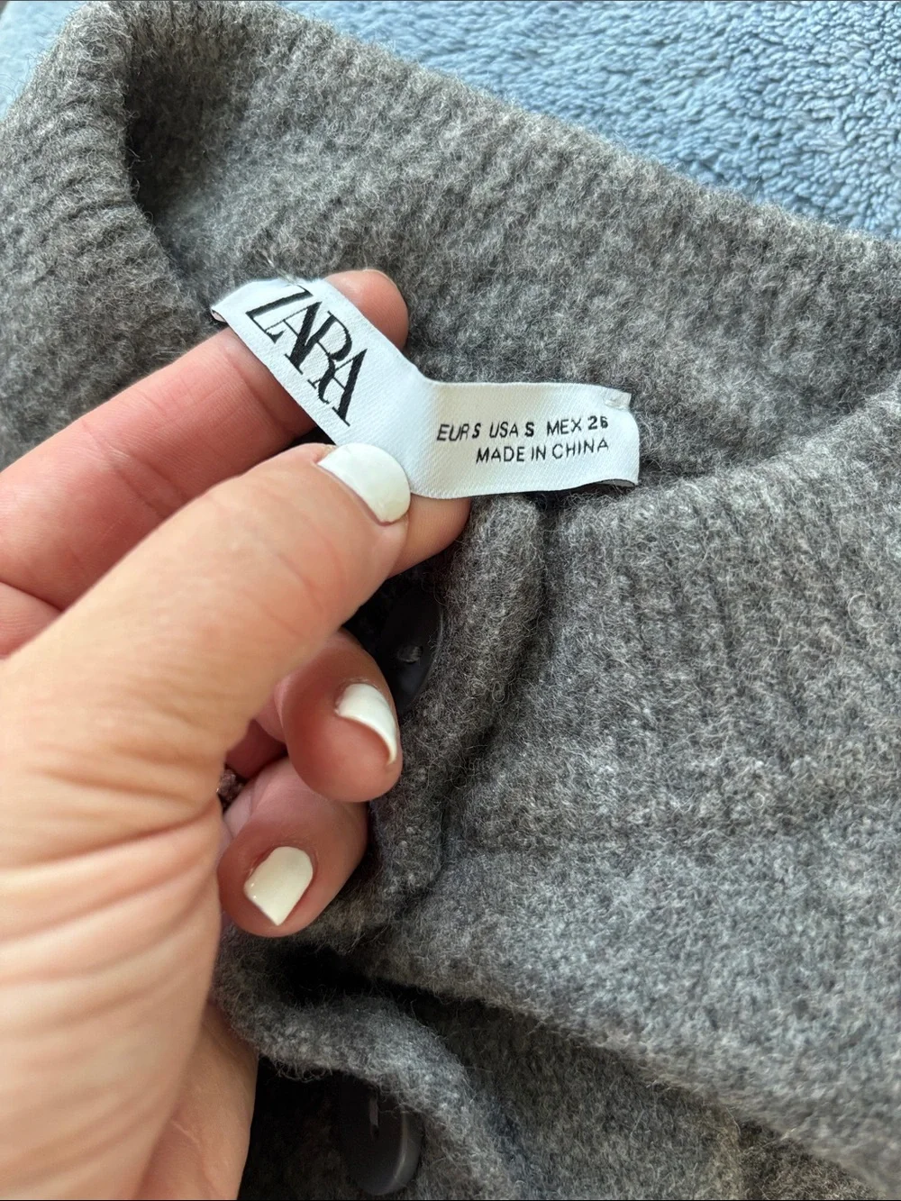 Zara Cropped Button-Up Cardigan - Gray